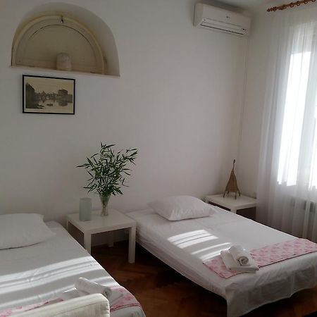 St. Lazarus Room دوبروفينك المظهر الخارجي الصورة